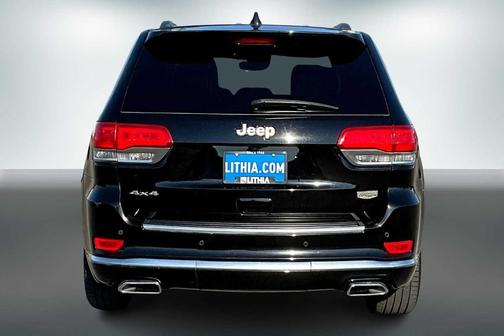 2020 Jeep Grand Cherokee Summit