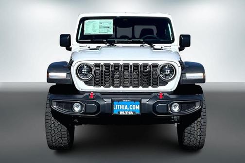 Bright White Clearcoat 2026 Jeep Gladiator Rubicon