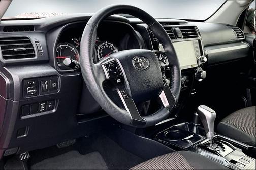 2024 Toyota 4Runner TRD Off Road