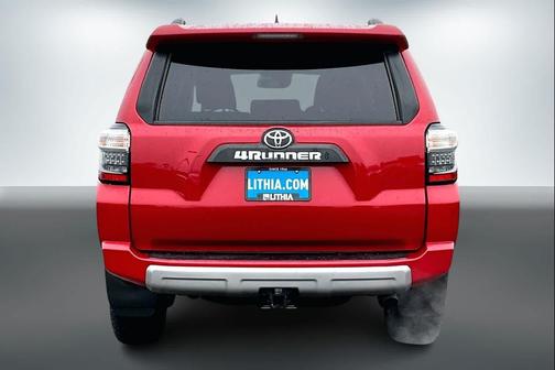 2024 Toyota 4Runner TRD Off Road