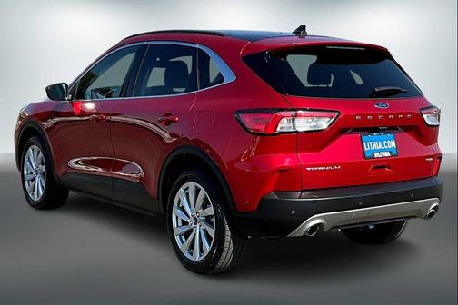 2022 Ford Escape Titanium