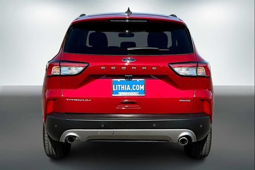 2022 Ford Escape Titanium