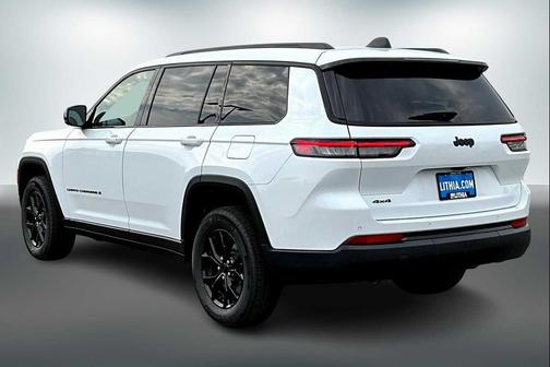 2025 Jeep Grand Cherokee L Laredo