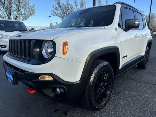 2017 Jeep Renegade Trailhawk