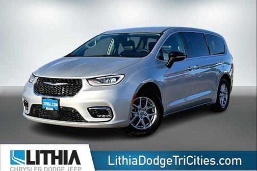 2024 Chrysler Pacifica Touring-L