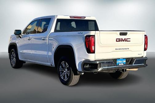 2021 GMC Sierra 1500 SLT