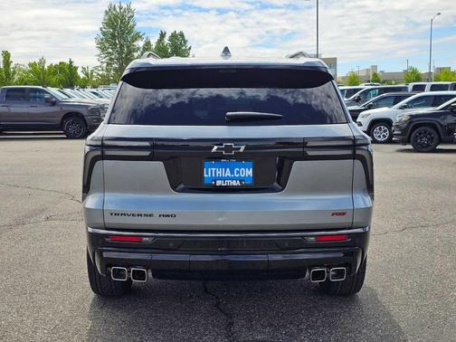 2024 Chevrolet Traverse RS