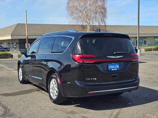 2021 Chrysler Pacifica Touring-L