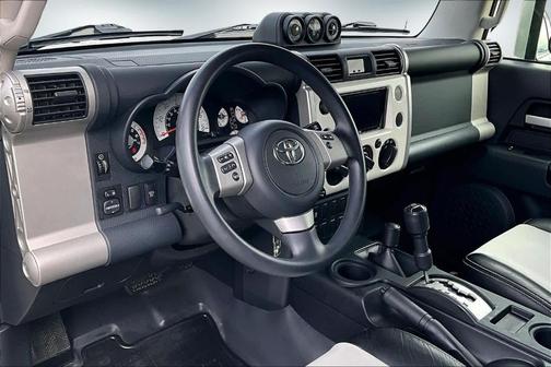 2014 Toyota FJ Cruiser Base