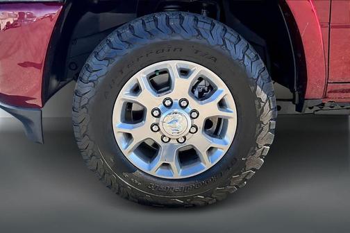 Delmonico Red Pearlcoat 2019 RAM 3500 Laramie