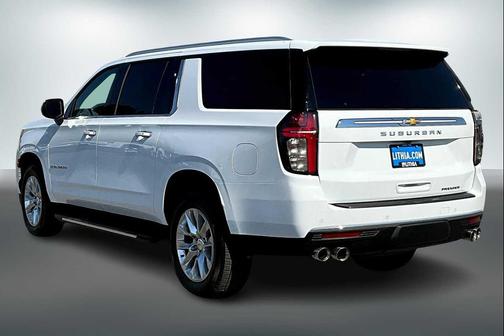2023 Chevrolet Suburban Premier