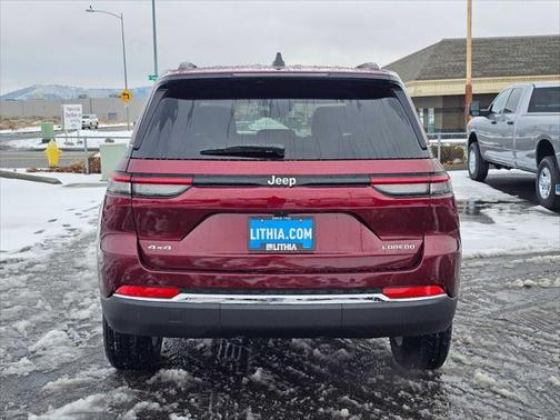 2025 Jeep Grand Cherokee Laredo X