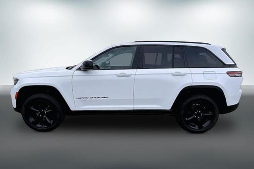 Bright White 2023 Jeep Grand Cherokee Limited
