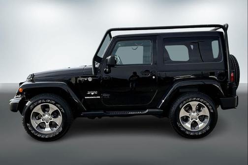 2017 Jeep Wrangler Sahara