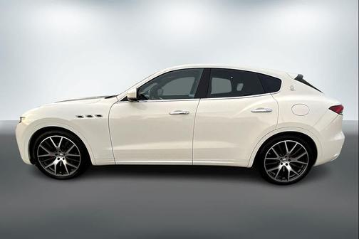 2021 Maserati Levante 