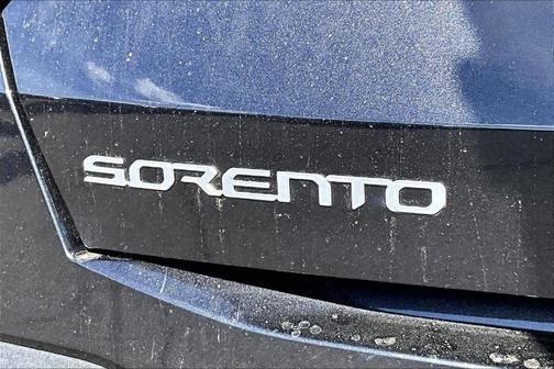 Black 2025 Kia Sorento EX