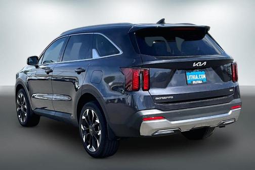 Black 2025 Kia Sorento EX