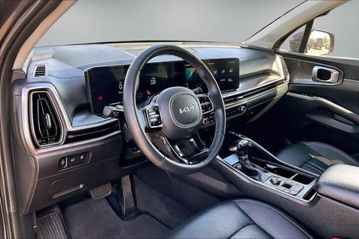 Black 2025 Kia Sorento EX