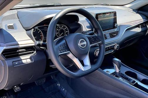 Gun Metallic 2025 Nissan Altima SV