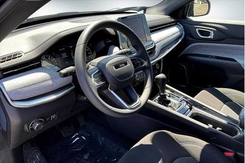 2025 Jeep Compass Sport