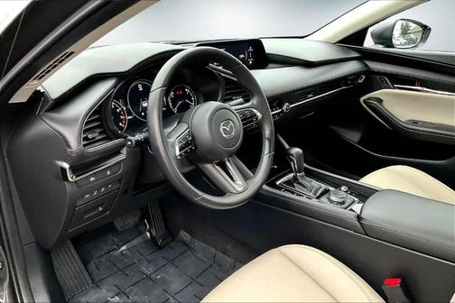 2025 Mazda Mazda3 FWD w/Preferred Package