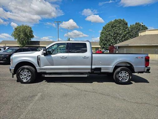 2024 Ford F-350 Lariat Super Duty