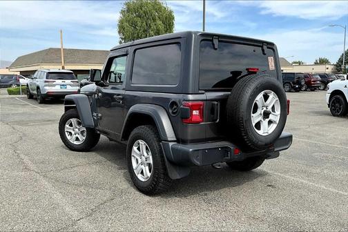 2021 Jeep Wrangler Sport