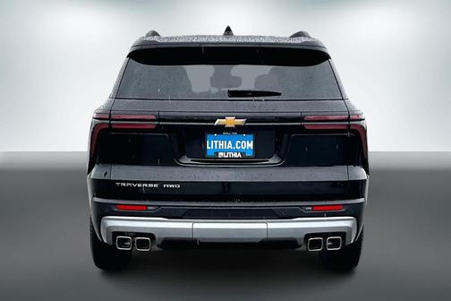 Mosaic Black Metallic 2025 Chevrolet Traverse LT