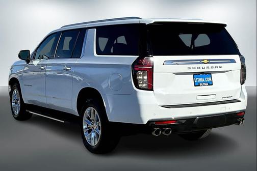 2023 Chevrolet Suburban Premier