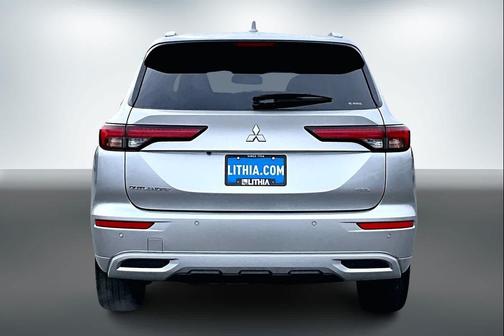 2024 Mitsubishi Outlander SEL