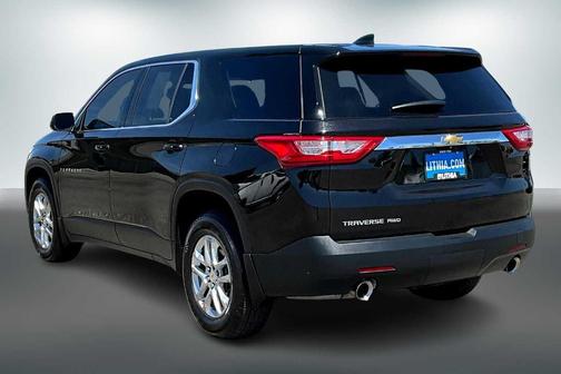 2021 Chevrolet Traverse LS