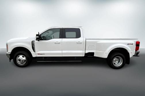 2023 Ford F-350 Lariat Super Duty