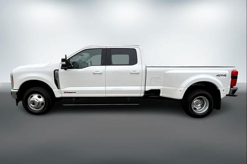 2023 Ford F-350 Lariat Super Duty