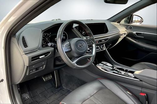 2023 Hyundai SONATA SEL Plus