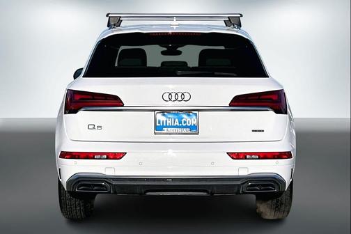 2023 Audi Q5 45 S line Premium Plus