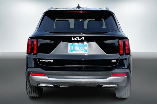 2024 Kia Sorento S