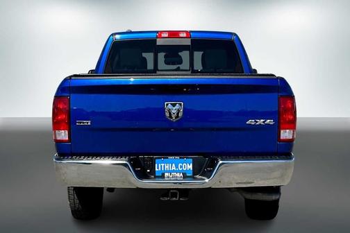 2018 RAM 1500 SLT