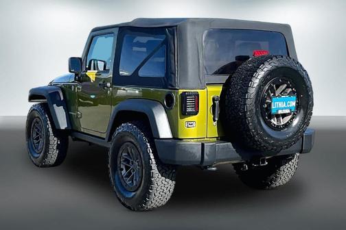 Rescue Green Metallic 2010 Jeep Wrangler Rubicon
