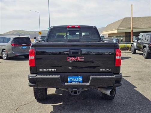 2018 GMC Sierra 3500 Denali