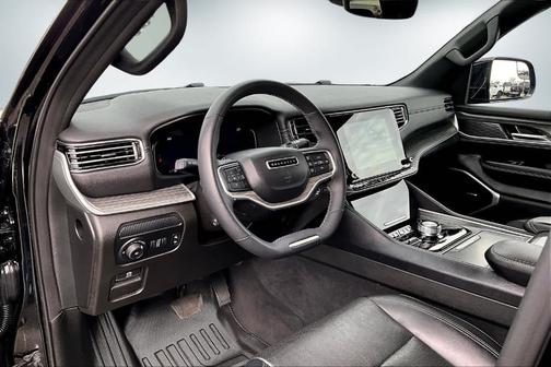 2023 Jeep Wagoneer Series II