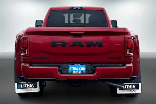 Molten Red Pearlcoat 2026 RAM 3500 Laramie