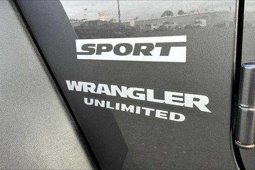 2017 Jeep Wrangler Unlimited Sport