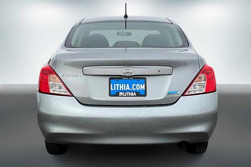 2012 Nissan Versa 1.6 S