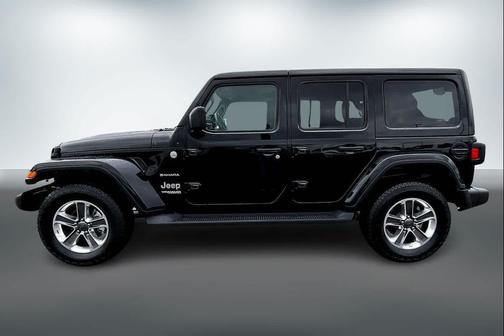 2022 Jeep Wrangler Unlimited Sahara