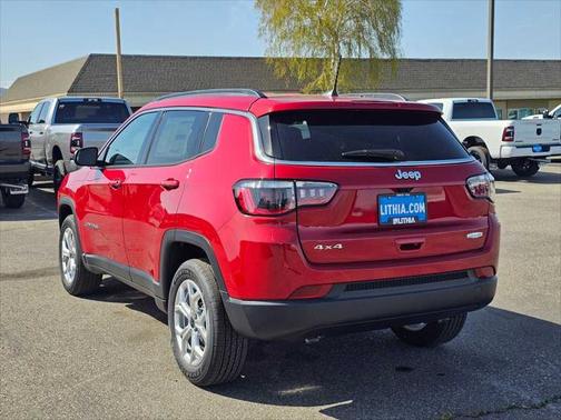 2025 Jeep Compass Latitude