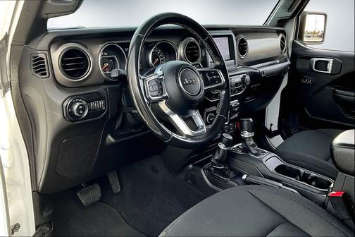 2020 Jeep Gladiator Sport