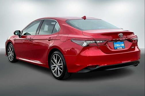 2024 Toyota Camry XLE