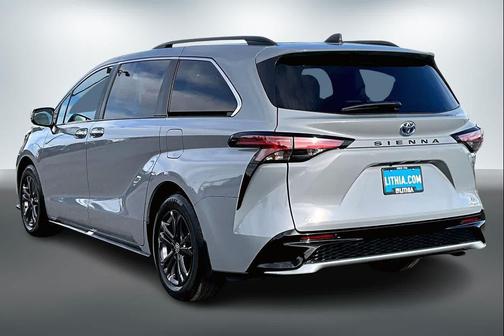 2024 Toyota Sienna XSE