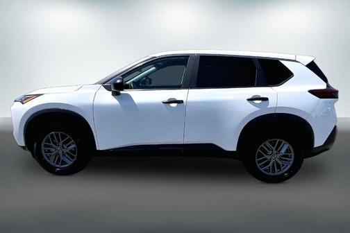 Glacier White 2023 Nissan Rogue S