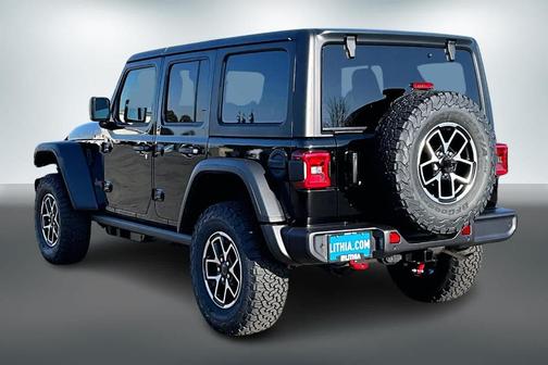 Black Clearcoat 2026 Jeep Wrangler Rubicon
